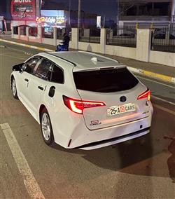 تۆیۆتا کرۆلا هاچباک